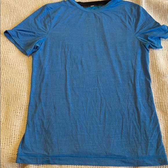 lululemon athletica Other - Lululemon men’s short tshirt shirt